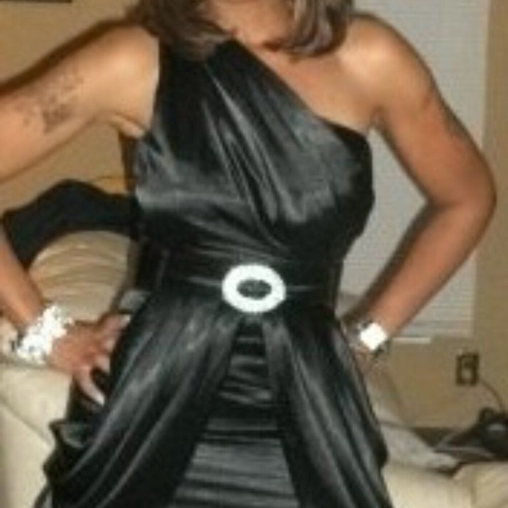 Black Satin One shoulder Mini Dress Size M - Picture 4 of 9